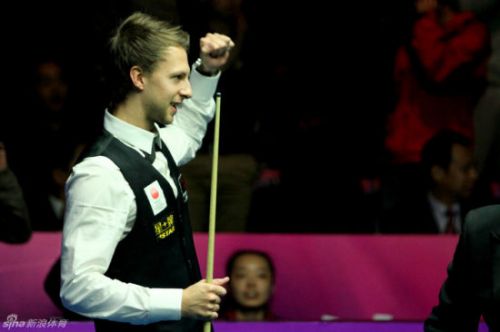 他每天都给 他每天都给