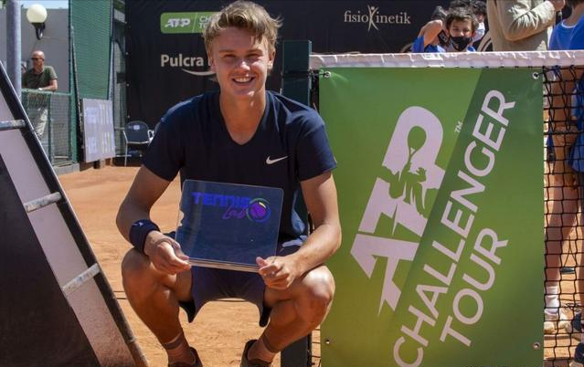 三是战术样 三是战术样