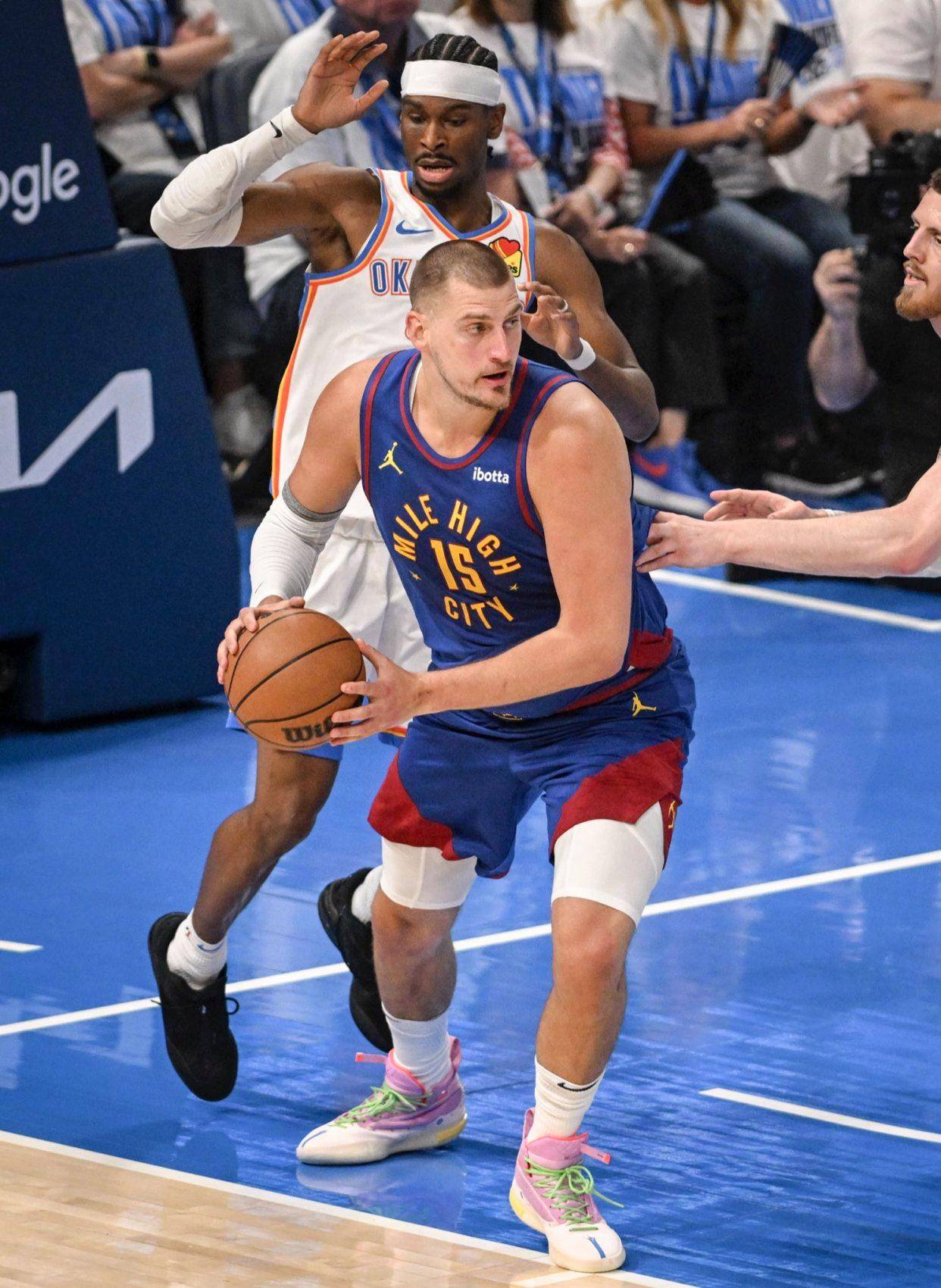 卫频繁横移 卫频繁横移