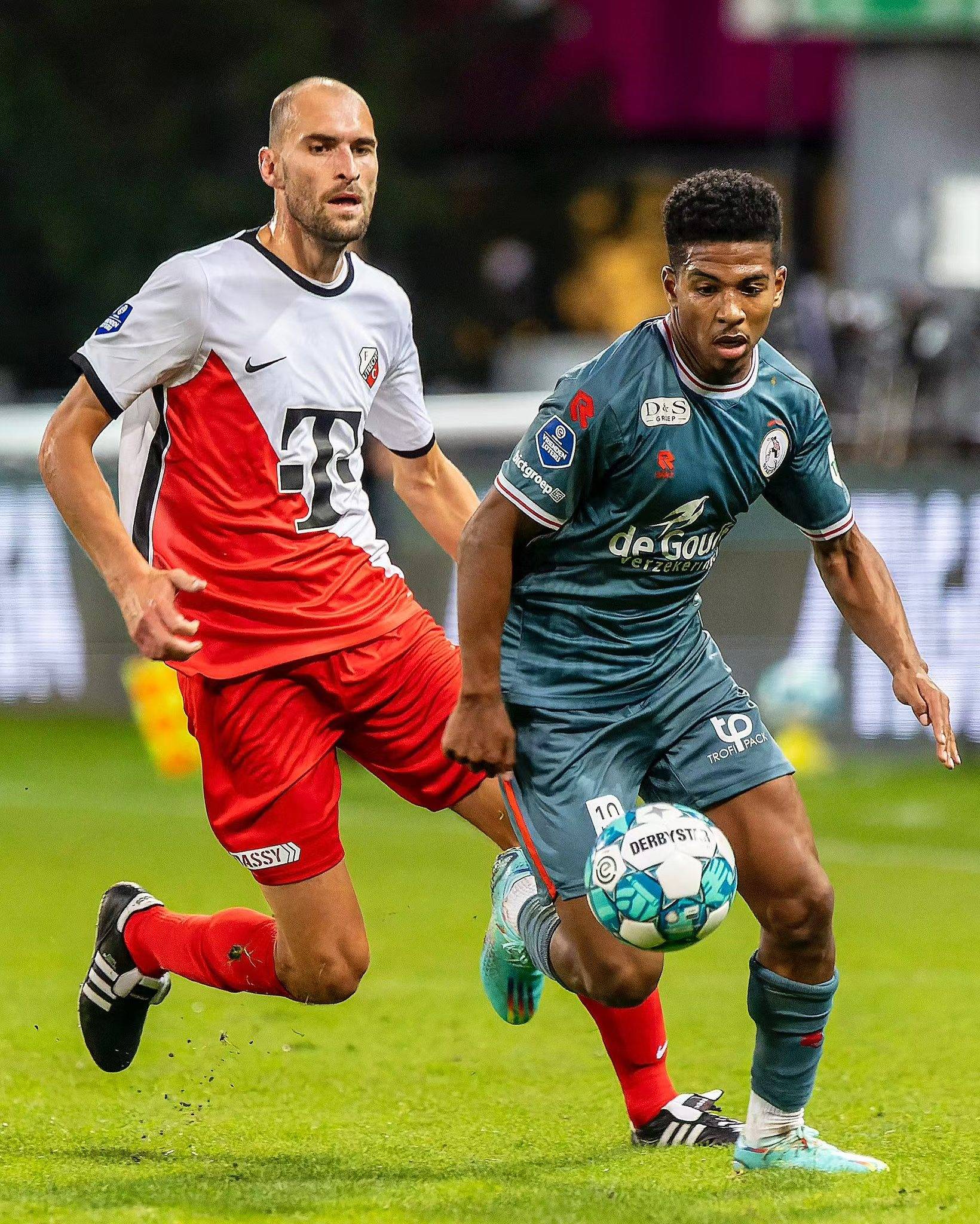 手势曾在国 手势曾在国